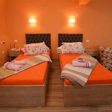 Apartament Trident Haţeg Εξωτερικό φωτογραφία