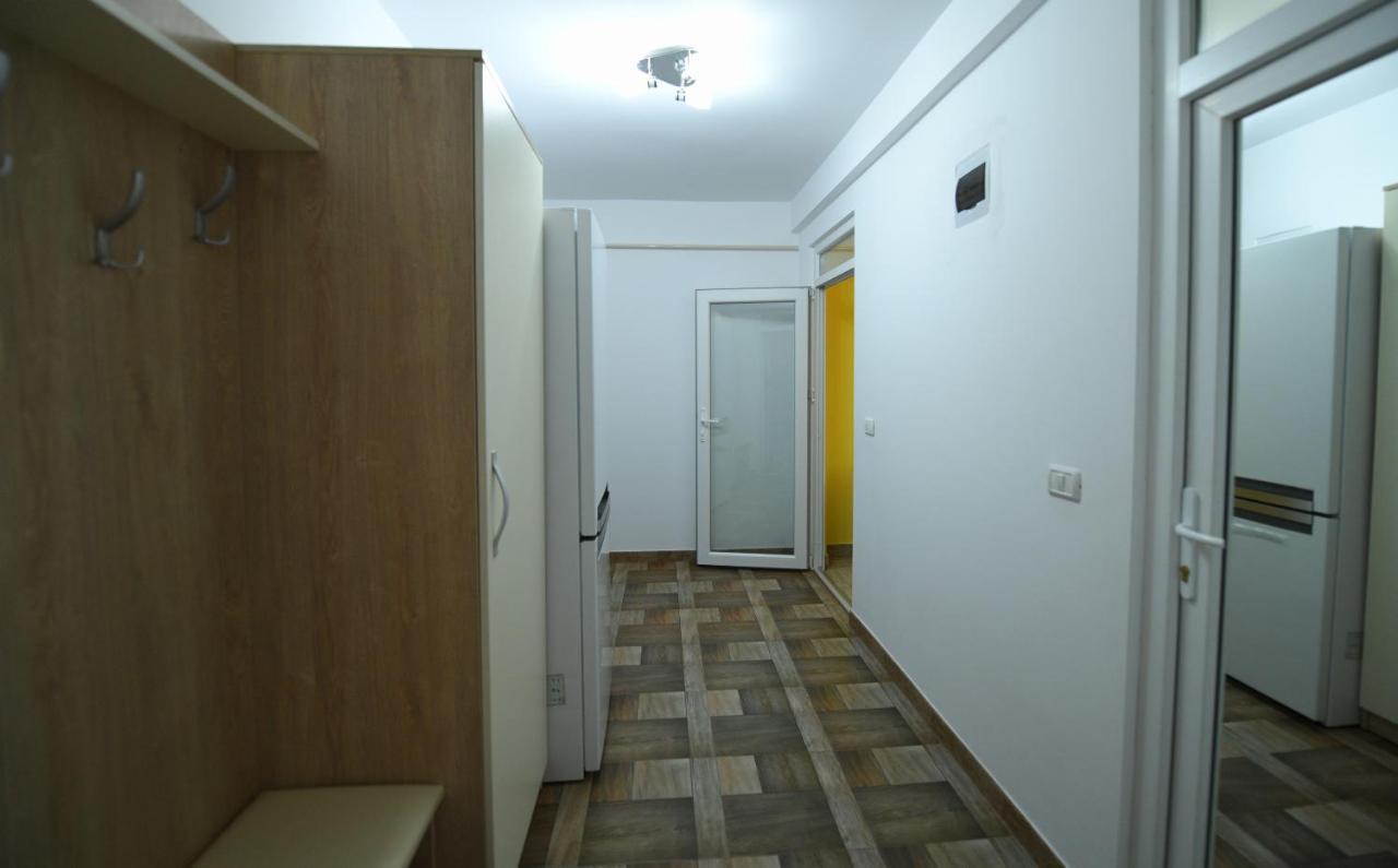 Apartament Trident Haţeg Εξωτερικό φωτογραφία
