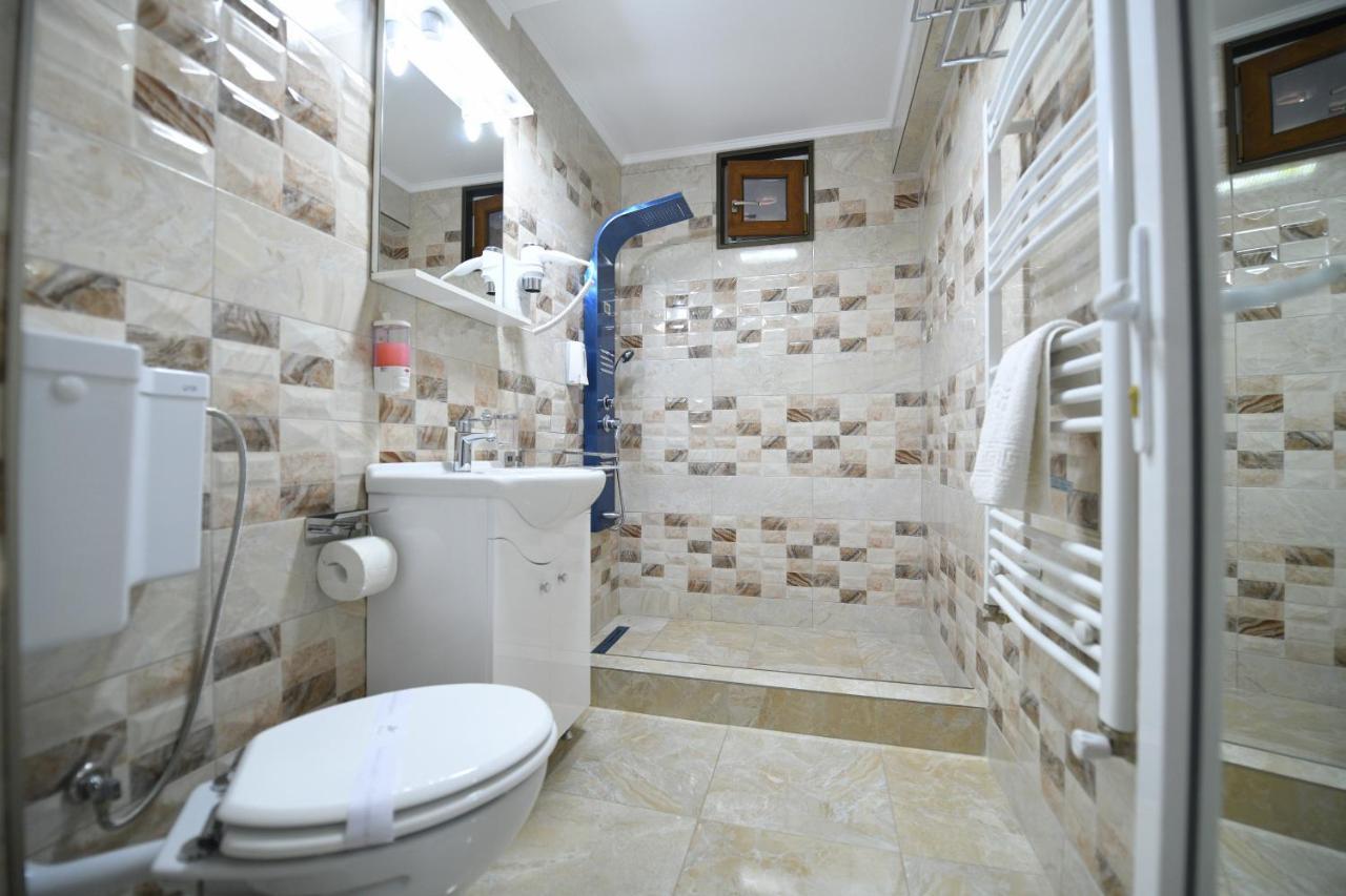 Apartament Trident Haţeg Εξωτερικό φωτογραφία